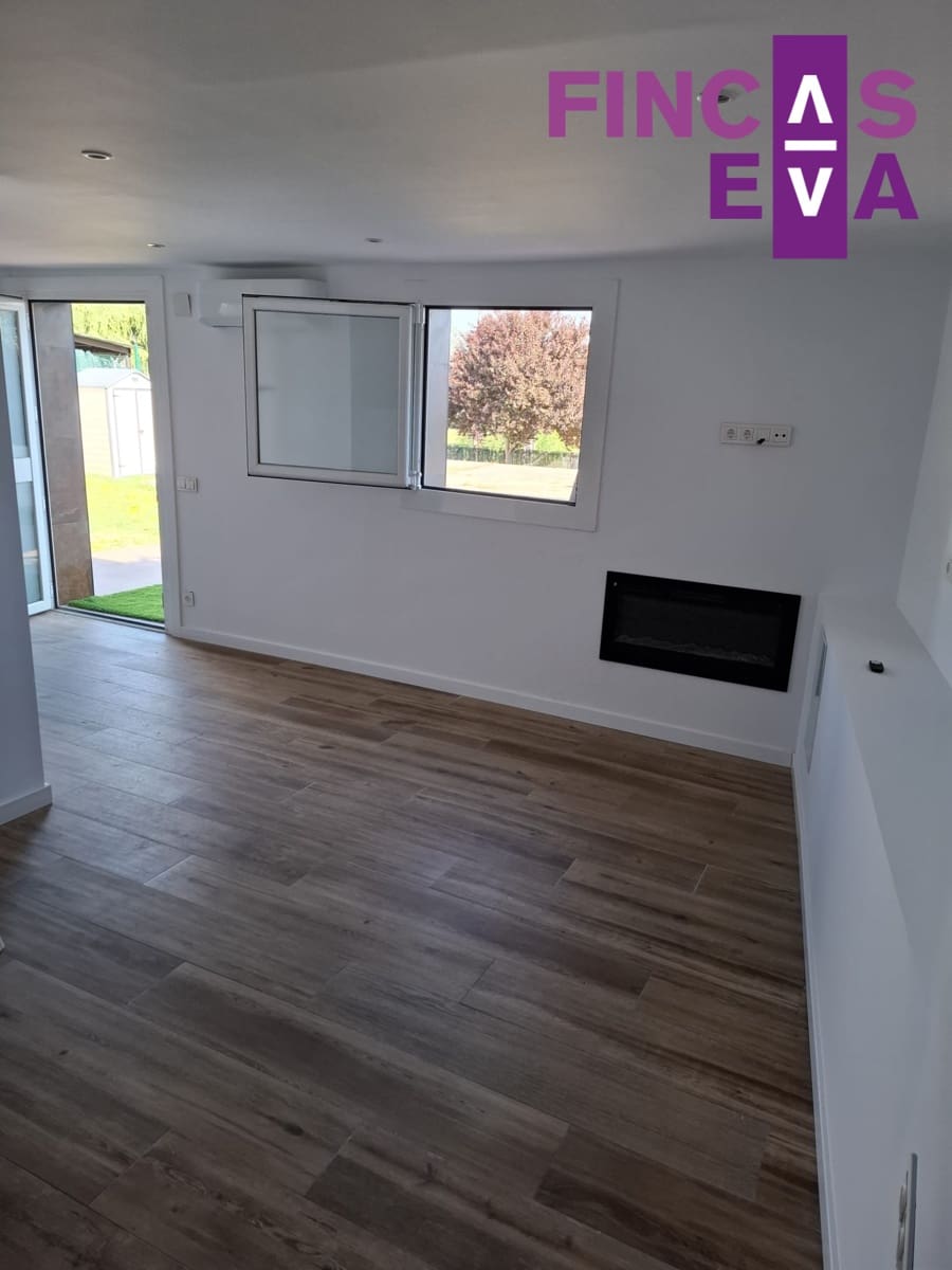 1 bedroom Villa for sale in Vilanova del Valles - € 259,500 (Ref: 9921332)