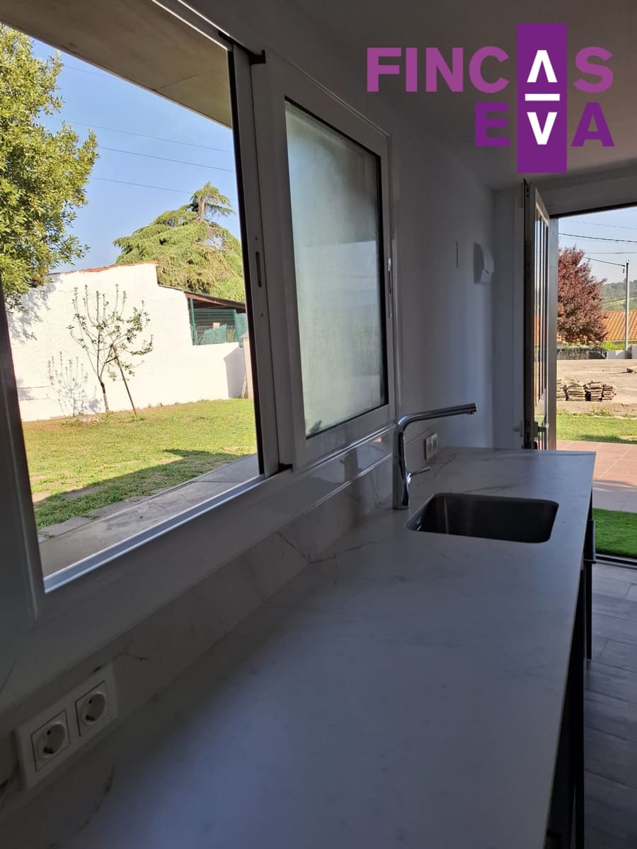 1 bedroom Villa for sale in Vilanova del Valles - € 259,500 (Ref: 9921332)