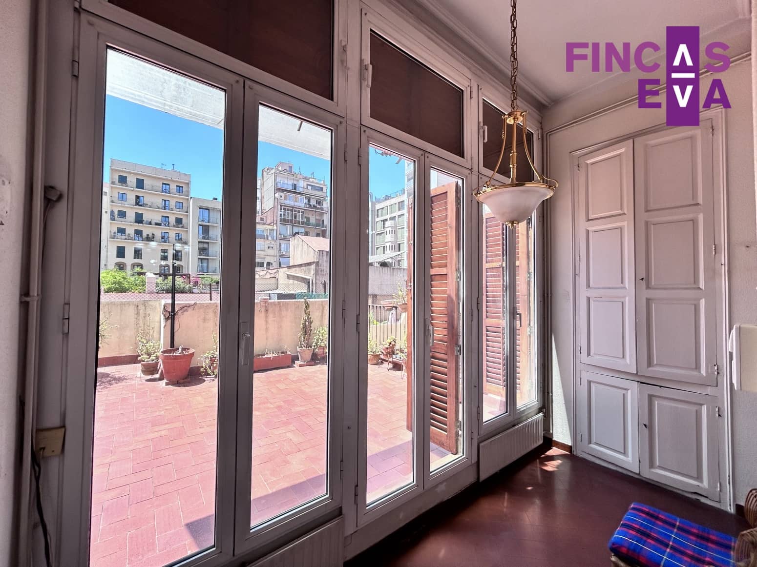 4 Zimmer Wohnung zu verkaufen in Barcelona Stadt - 800.000 € (Ref: 9937261)