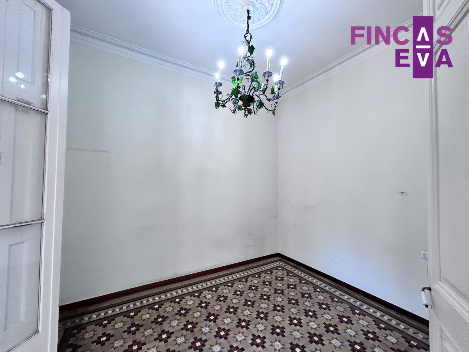 4 Zimmer Wohnung zu verkaufen in Barcelona Stadt - 800.000 € (Ref: 9937261)