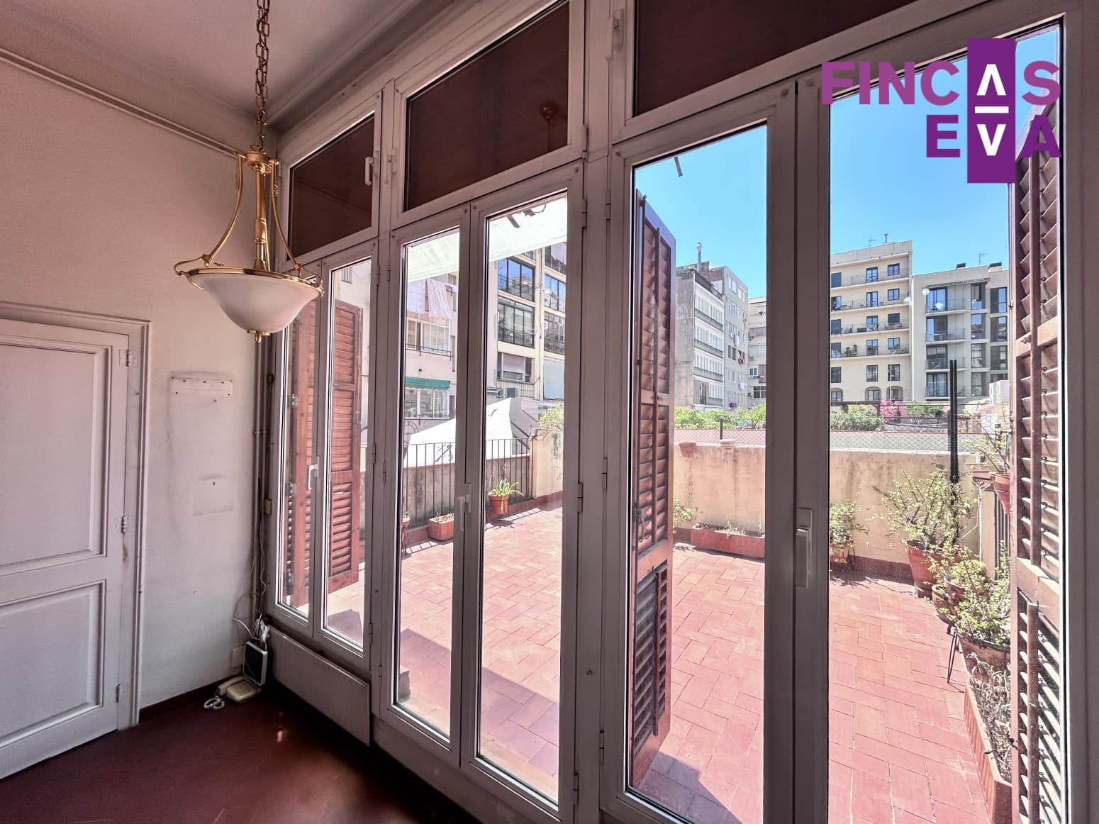 4 Zimmer Wohnung zu verkaufen in Barcelona Stadt - 800.000 € (Ref: 9937261)
