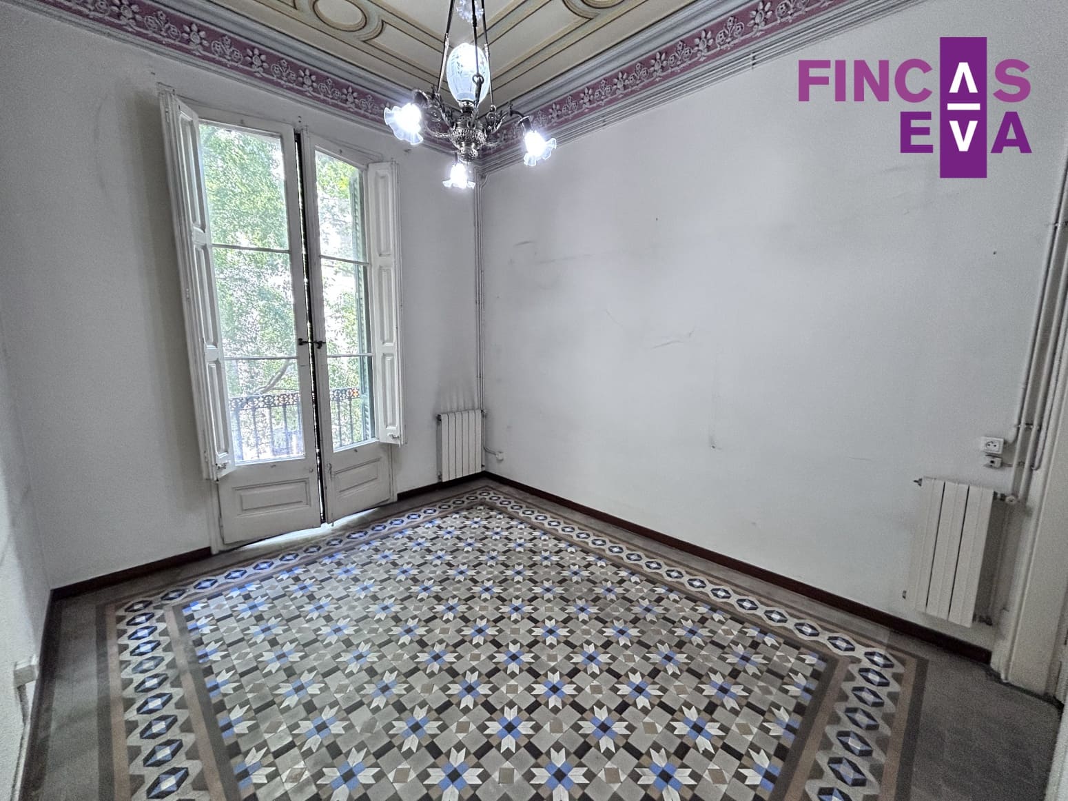 4 Zimmer Wohnung zu verkaufen in Barcelona Stadt - 800.000 € (Ref: 9937261)