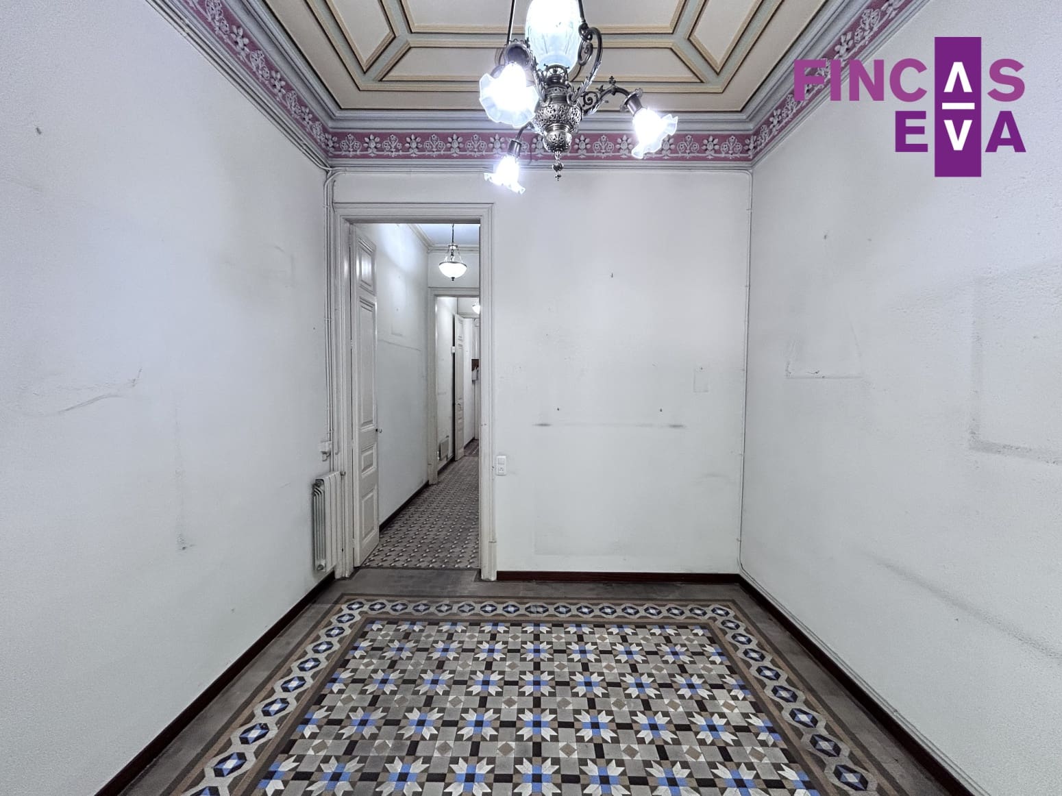 4 Zimmer Wohnung zu verkaufen in Barcelona Stadt - 800.000 € (Ref: 9937261)