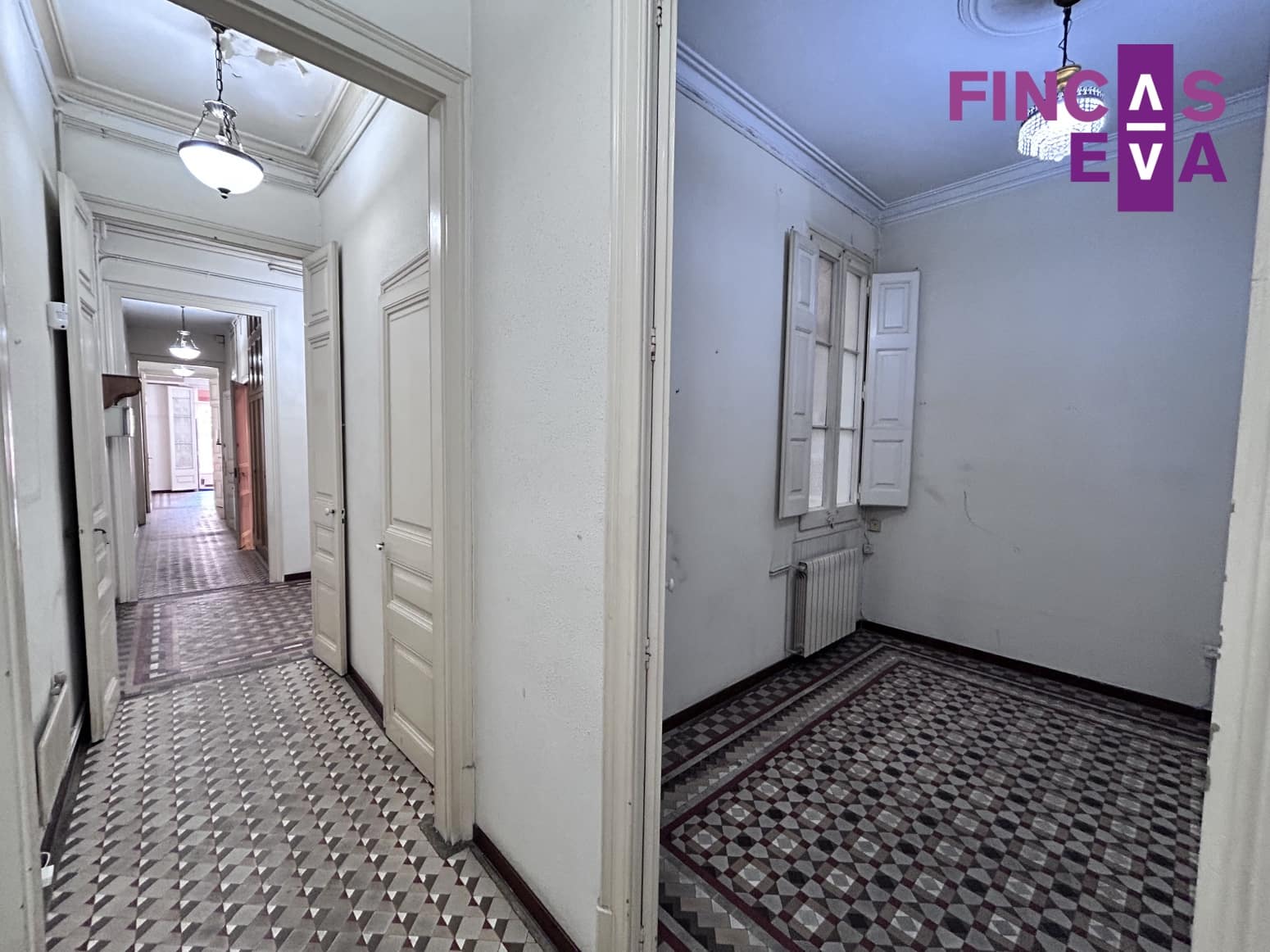 4 Zimmer Wohnung zu verkaufen in Barcelona Stadt - 800.000 € (Ref: 9937261)