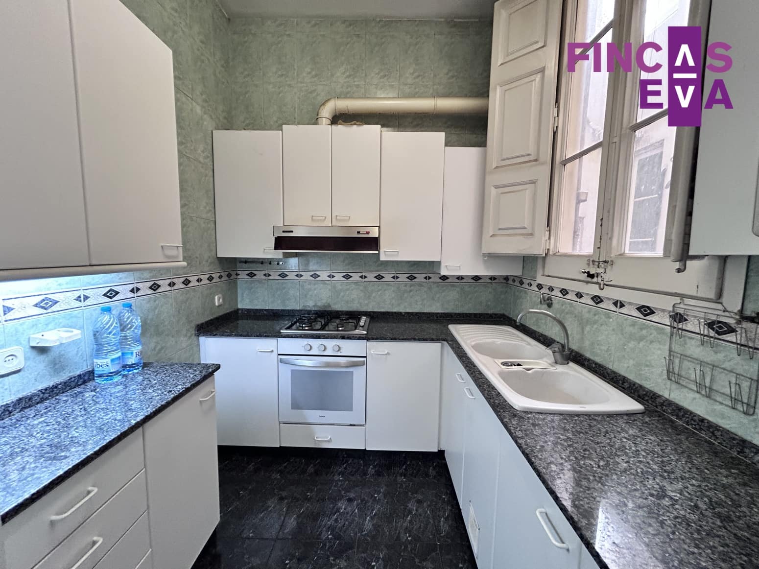 4 Zimmer Wohnung zu verkaufen in Barcelona Stadt - 800.000 € (Ref: 9937261)