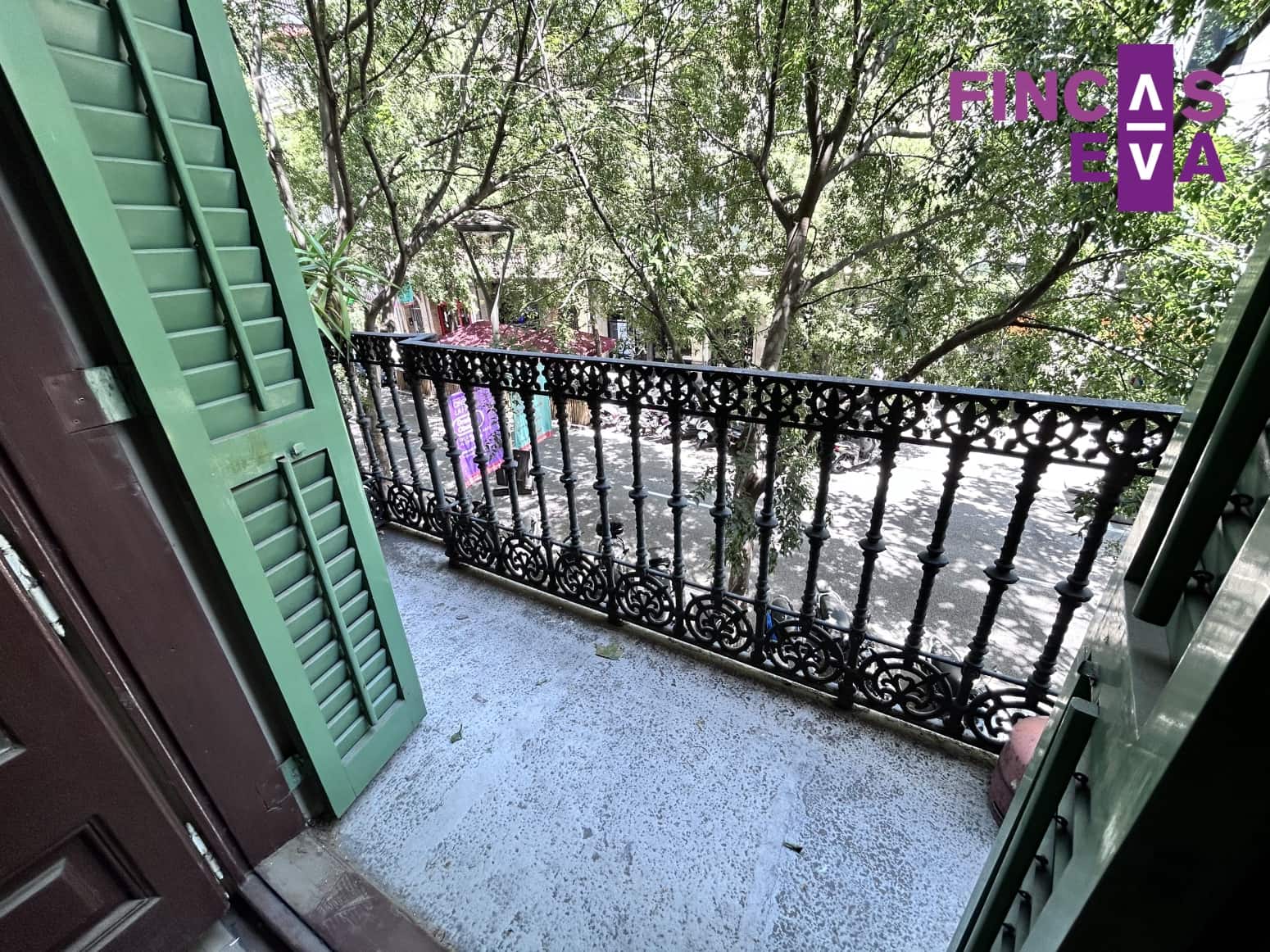 4 Zimmer Wohnung zu verkaufen in Barcelona Stadt - 800.000 € (Ref: 9937261)