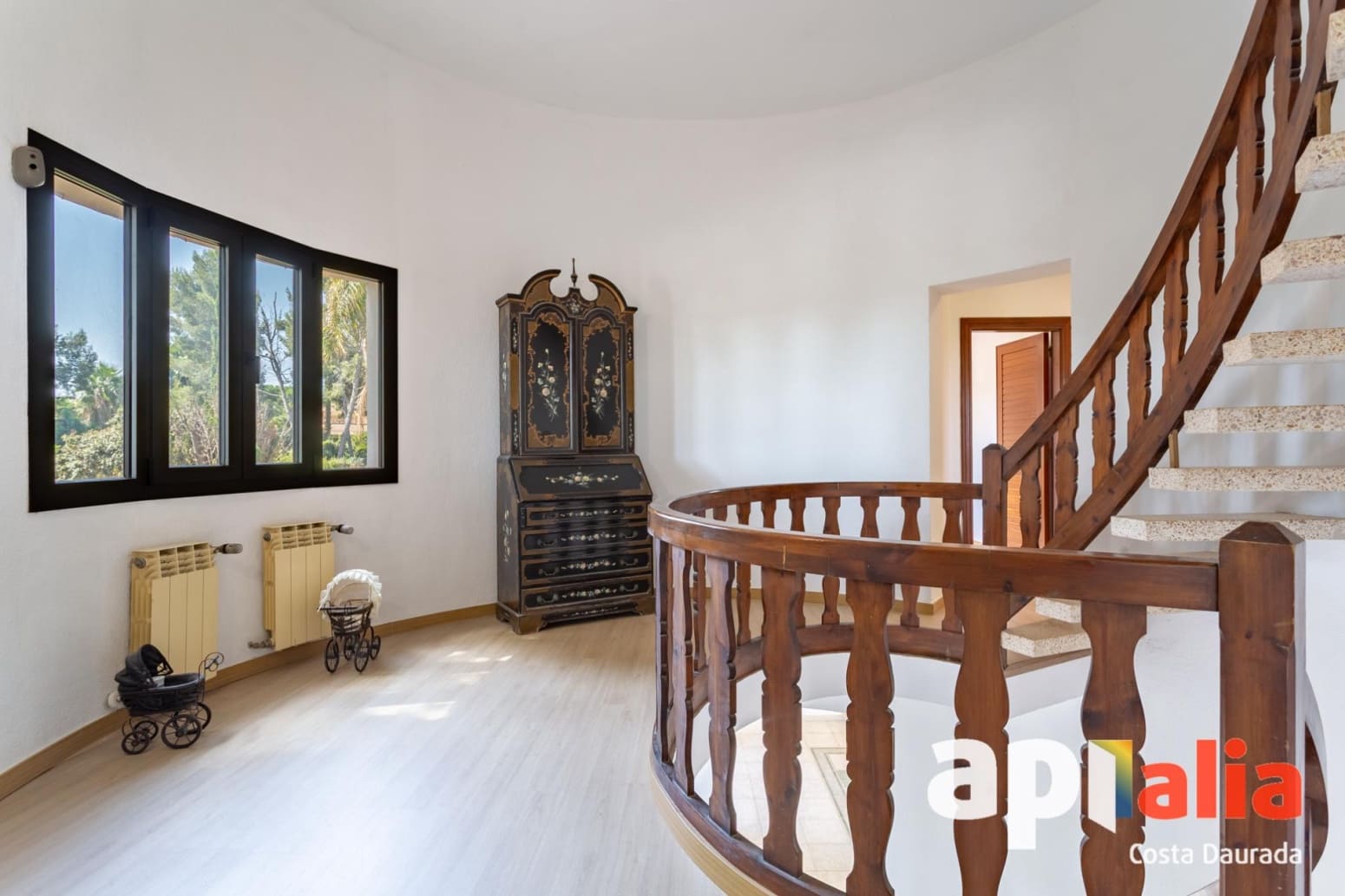 5 soveværelse Villa til salg i Salou med garage - € 950.000 (Ref: 9937262)