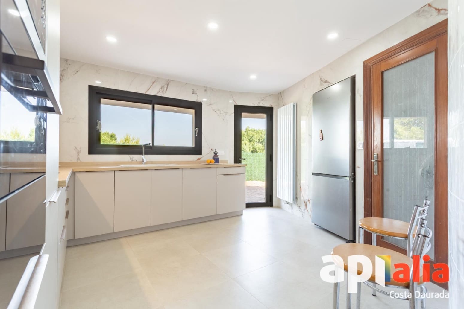 5 soveværelse Villa til salg i Salou med garage - € 950.000 (Ref: 9937262)