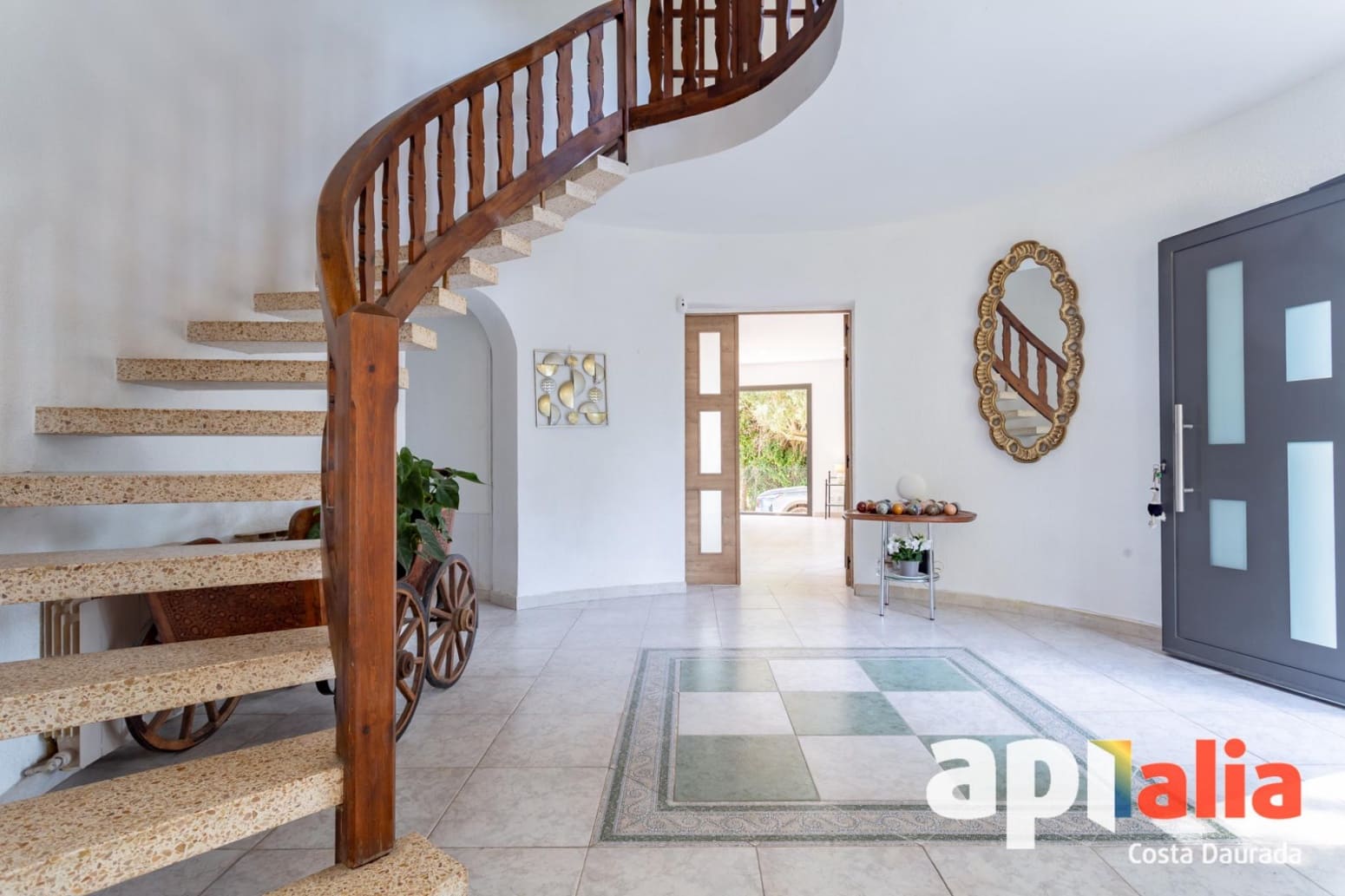 5 soveværelse Villa til salg i Salou med garage - € 950.000 (Ref: 9937262)
