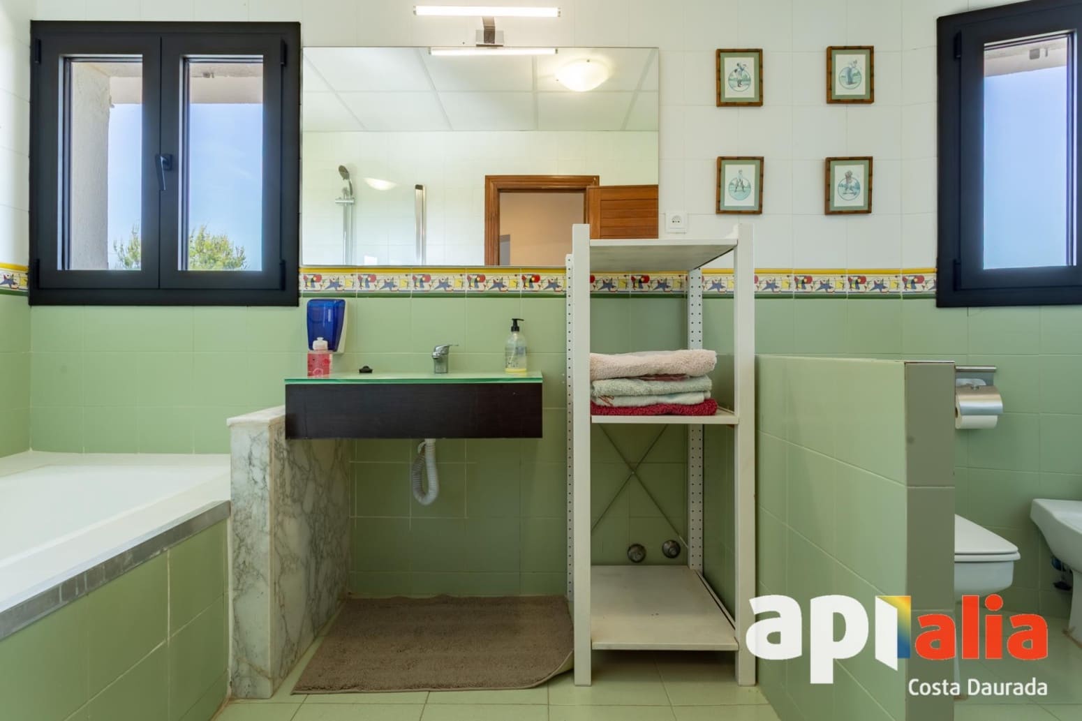 5 soveværelse Villa til salg i Salou med garage - € 950.000 (Ref: 9937262)