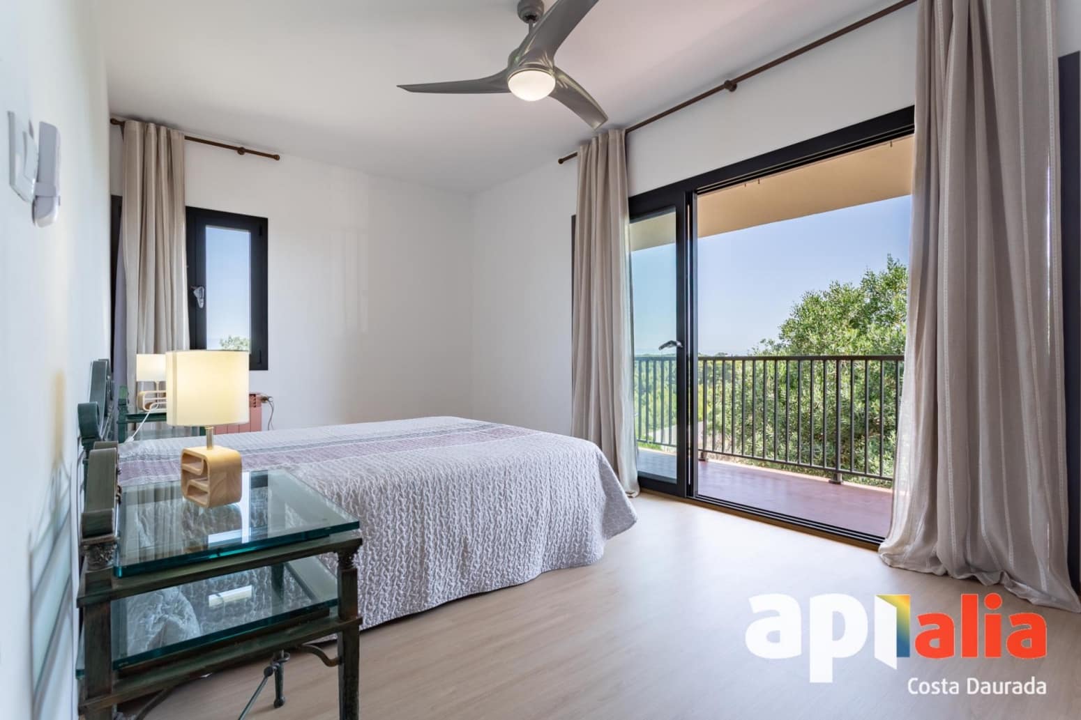 5 soveværelse Villa til salg i Salou med garage - € 950.000 (Ref: 9937262)