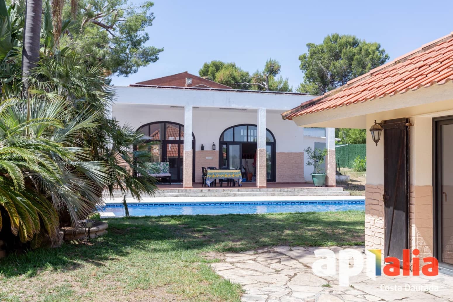 5 soveværelse Villa til salg i Salou med garage - € 950.000 (Ref: 9937262)