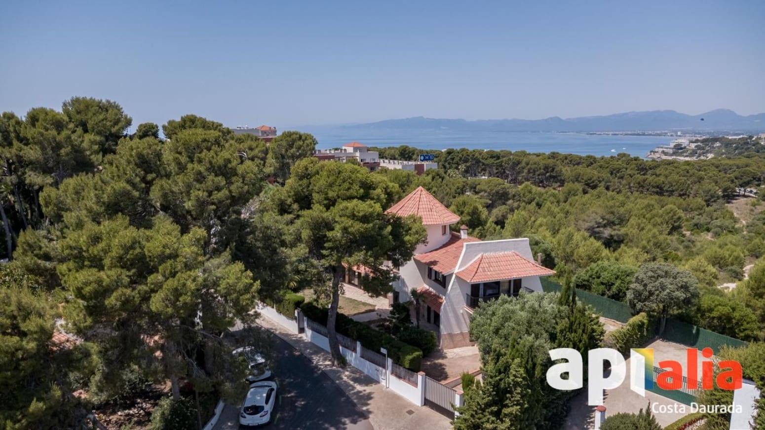 5 soveværelse Villa til salg i Salou med garage - € 950.000 (Ref: 9937262)