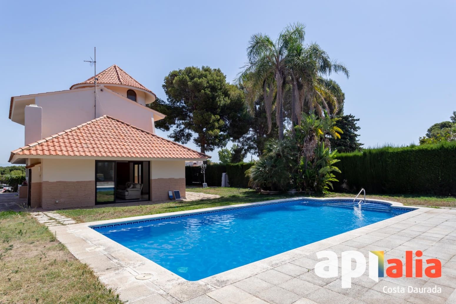 5 soveværelse Villa til salg i Salou med garage - € 950.000 (Ref: 9937262)