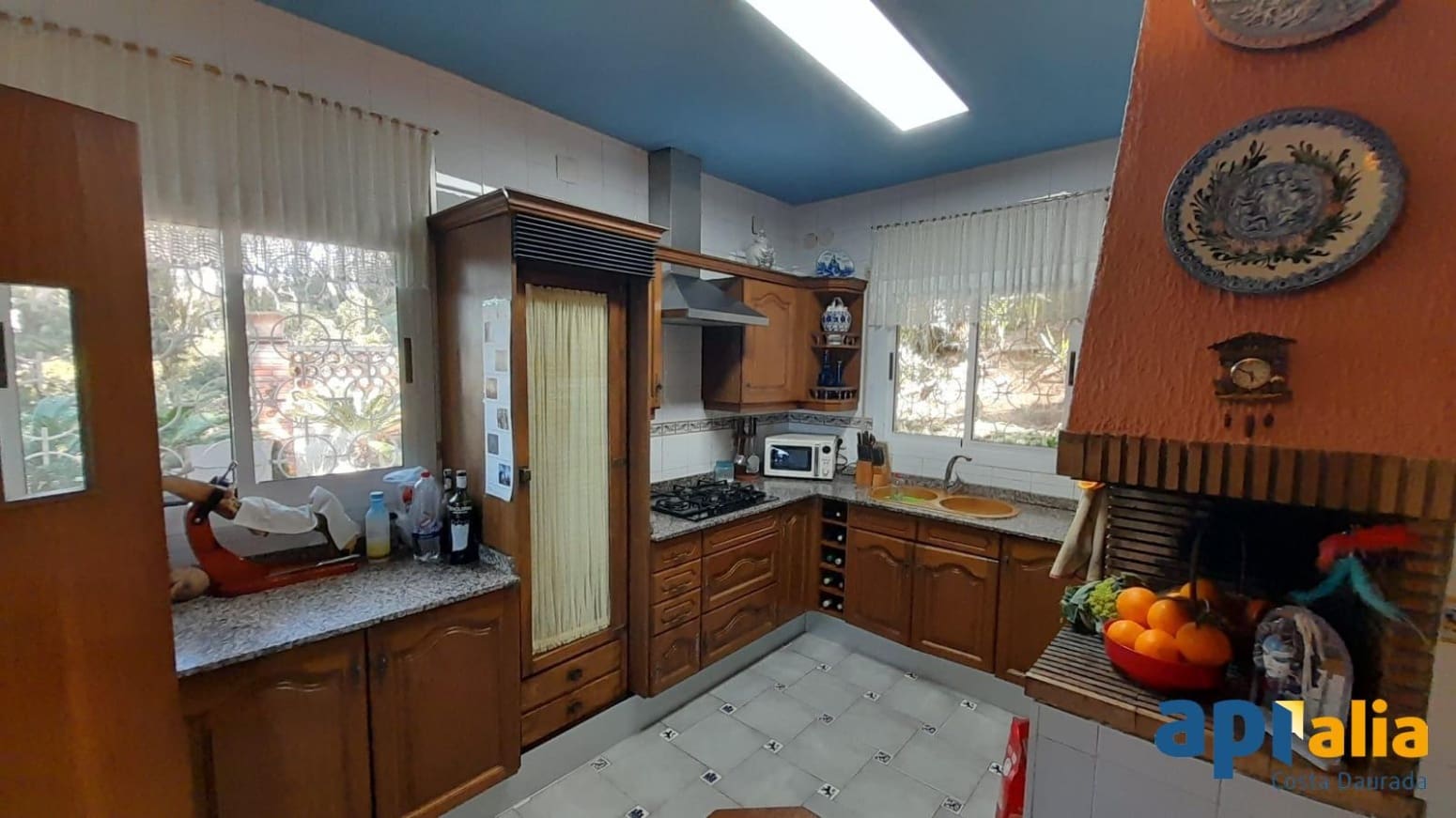 6 soveværelse Villa til salg i Salou med garage - € 925.000 (Ref: 9937327)