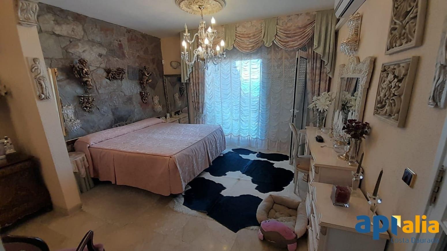 6 soveværelse Villa til salg i Salou med garage - € 925.000 (Ref: 9937327)