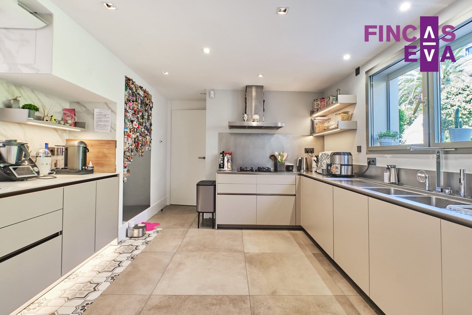 7 soveværelse Villa til salg i Barcelona by med swimmingpool garage - € 3.995.000 (Ref: 9939143)