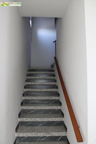 5 soveværelse Villa til salg i Santa Coloma de Queralt - € 350.000 (Ref: 9953142)