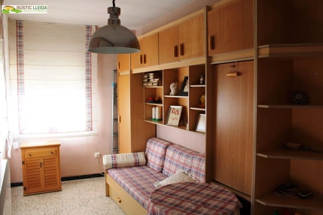 5 soveværelse Villa til salg i Santa Coloma de Queralt - € 350.000 (Ref: 9953142)
