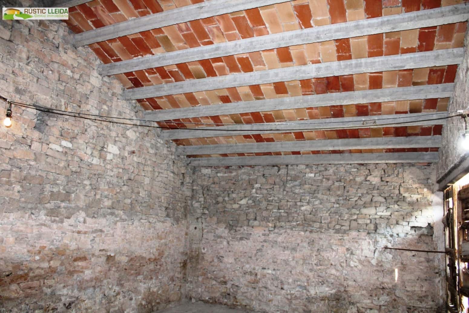5 soveværelse Villa til salg i Santa Coloma de Queralt - € 350.000 (Ref: 9953142)