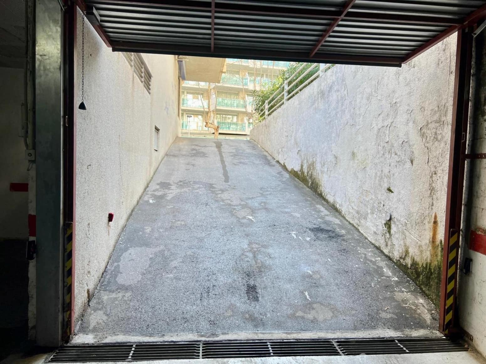 Garage til salg i Salou - € 27.500 (Ref: 9953143)