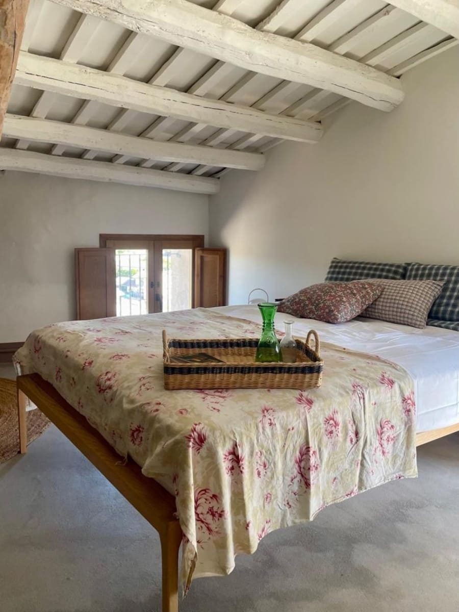 6 bedroom Villa for sale in Les Piles - € 690,000 (Ref: 9958326)