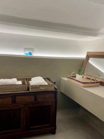 6 quarto Moradia para venda em Les Piles - 690 000 € (Ref: 9958326)