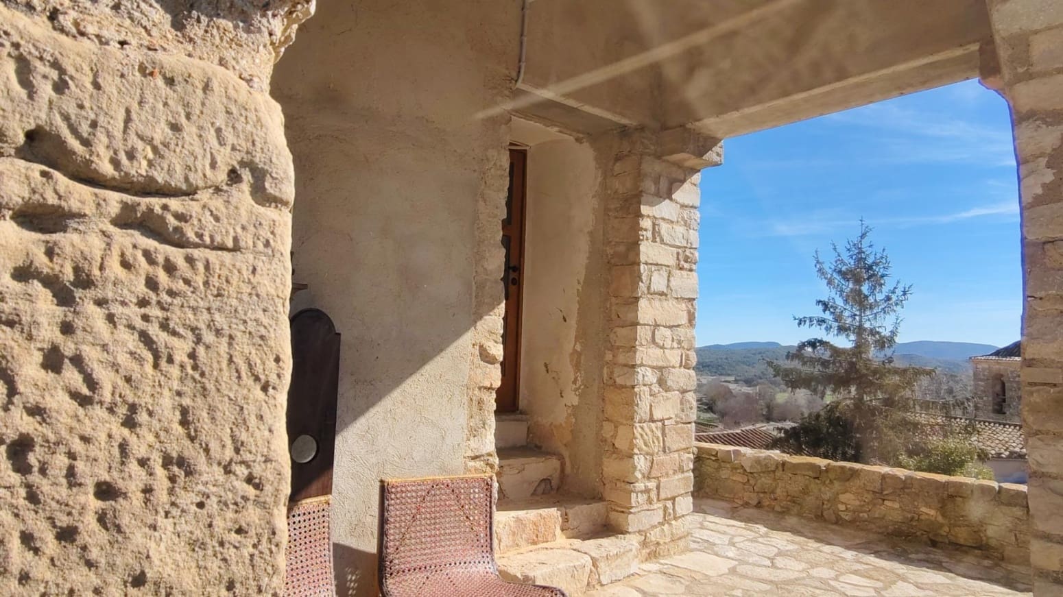 6 bedroom Villa for sale in Les Piles - € 690,000 (Ref: 9958326)