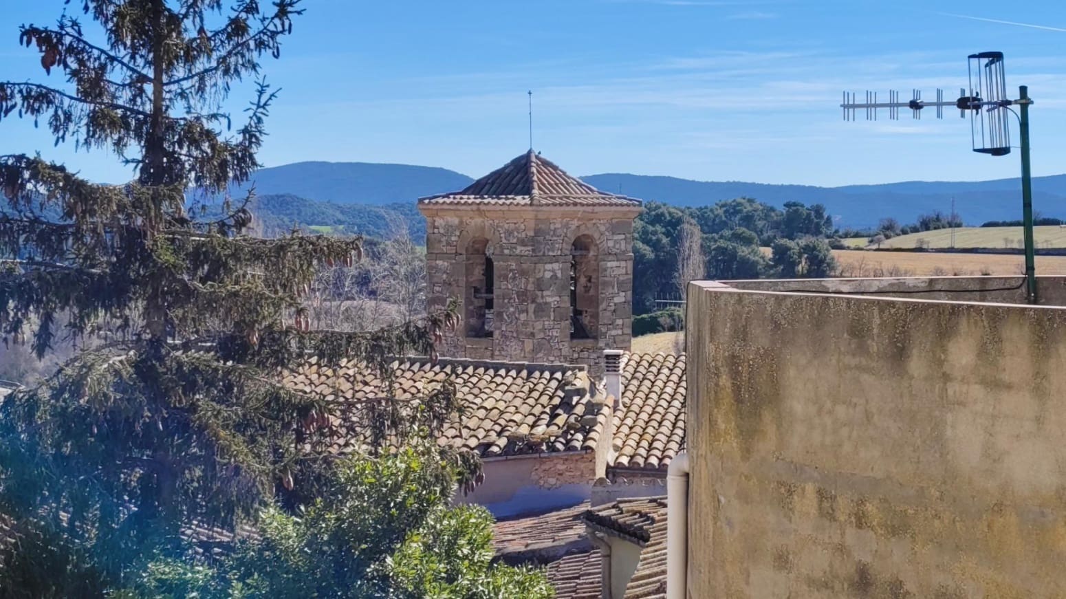 6 bedroom Villa for sale in Les Piles - € 690,000 (Ref: 9958326)