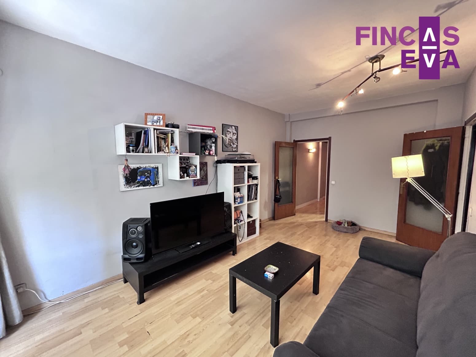 4 Zimmer Wohnung zu verkaufen in Barcelona Stadt - 437.000 € (Ref: 9961024)