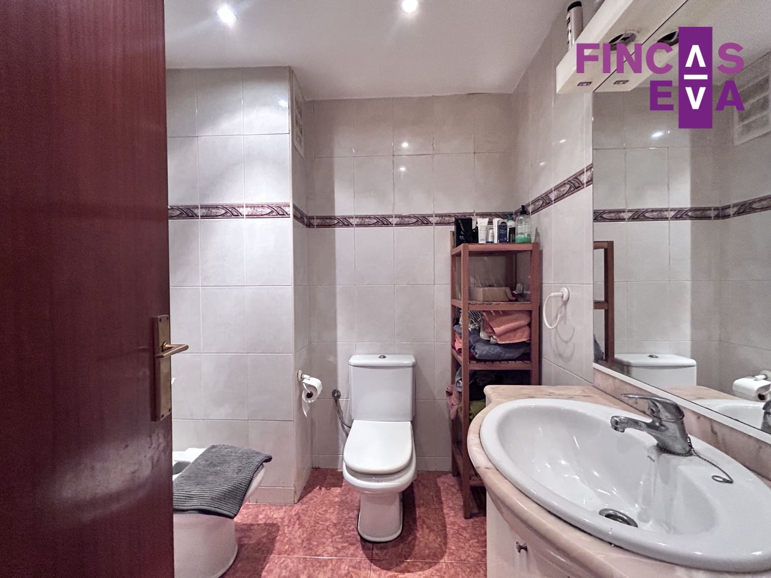 4 Zimmer Wohnung zu verkaufen in Barcelona Stadt - 437.000 € (Ref: 9961024)