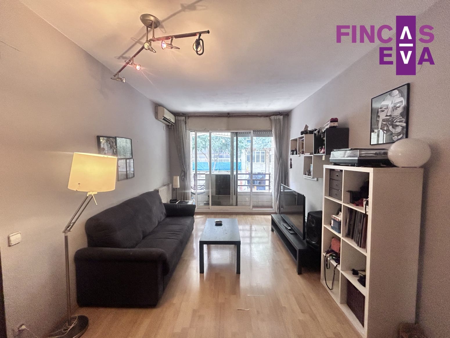 4 Zimmer Wohnung zu verkaufen in Barcelona Stadt - 437.000 € (Ref: 9961024)
