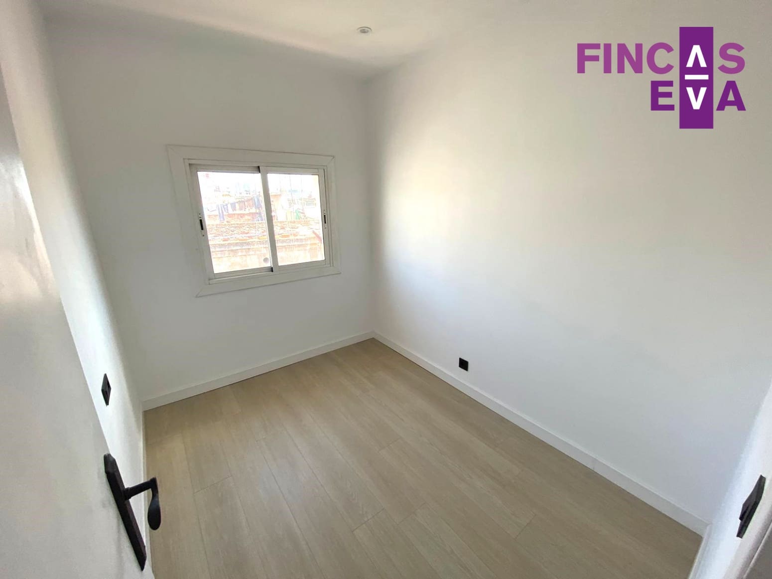 2 soverom Leilighet til salgs i Barcelona by - € 234 000 (Ref: 9974343)