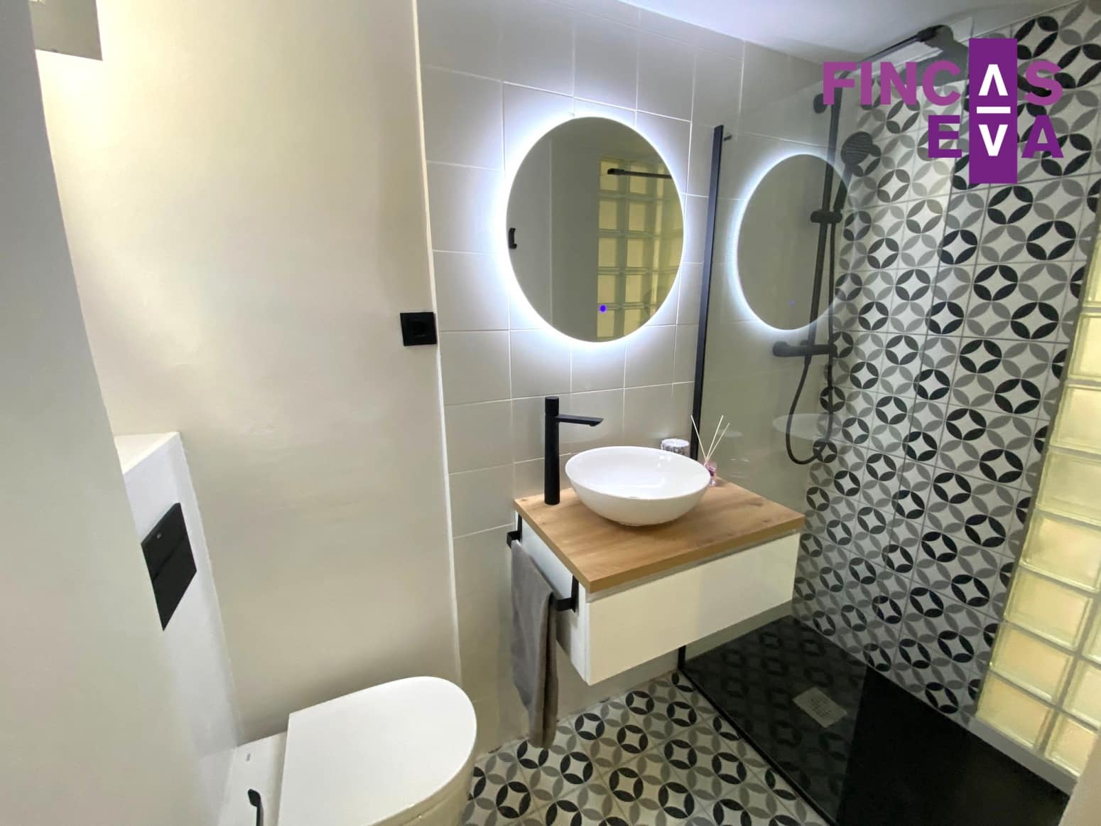 2 soverom Leilighet til salgs i Barcelona by - € 234 000 (Ref: 9974343)
