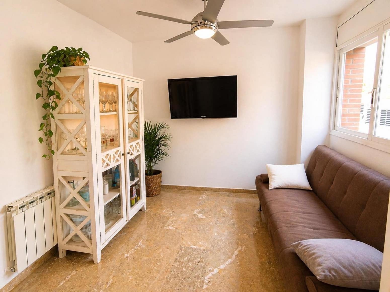 5 bedroom Villa for sale in Cambrils - € 465,000 (Ref: 9985930)