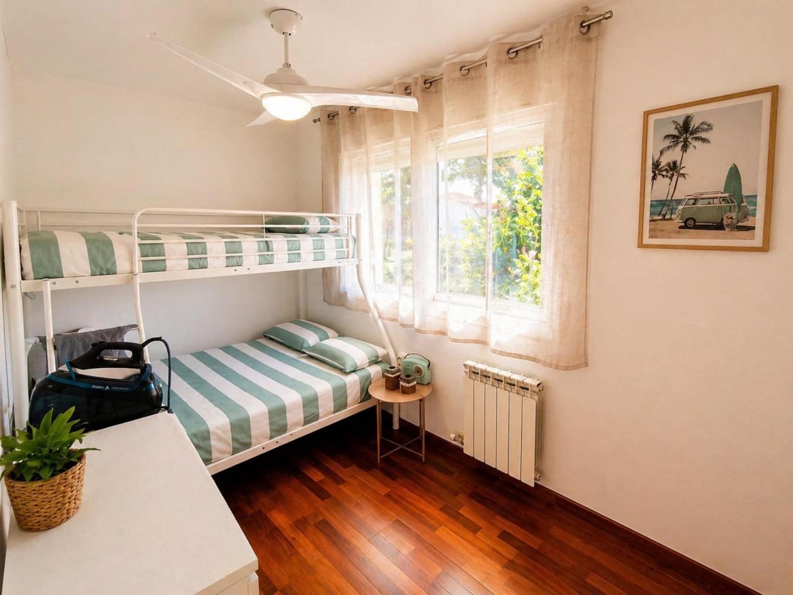 5 bedroom Villa for sale in Cambrils - € 465,000 (Ref: 9985930)
