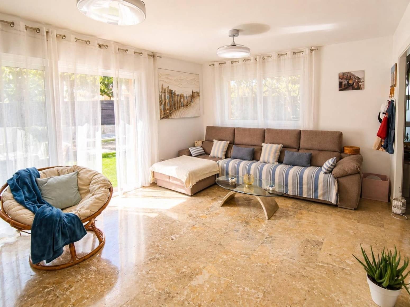 5 bedroom Villa for sale in Cambrils - € 465,000 (Ref: 9985930)