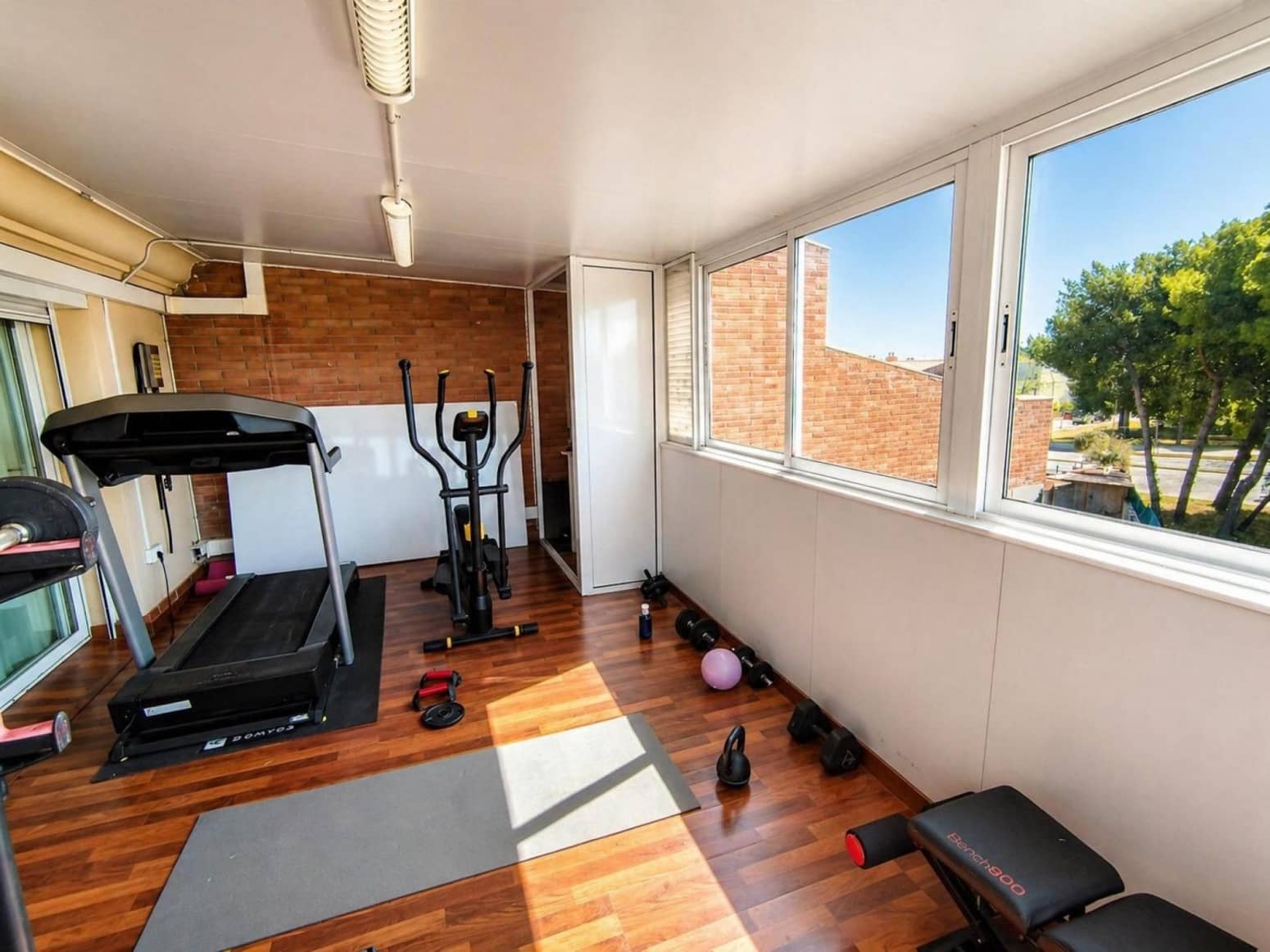 5 bedroom Villa for sale in Cambrils - € 465,000 (Ref: 9985930)
