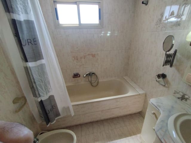 2 slaapkamer Flat te koop in Salou - € 197.500 (Ref: 9989921)