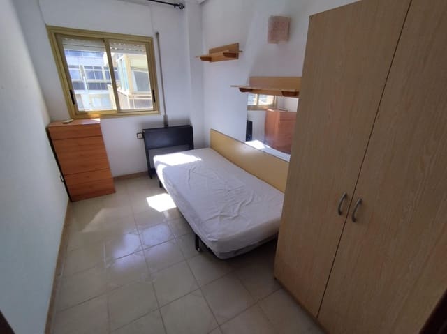 2 slaapkamer Flat te koop in Salou - € 197.500 (Ref: 9989921)
