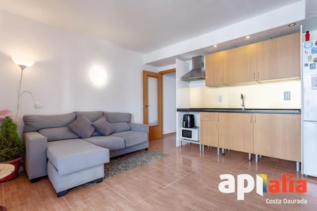 Piso de 2 habitaciones en Salou en venta con piscina - 169.000 € (Ref: 9989924)