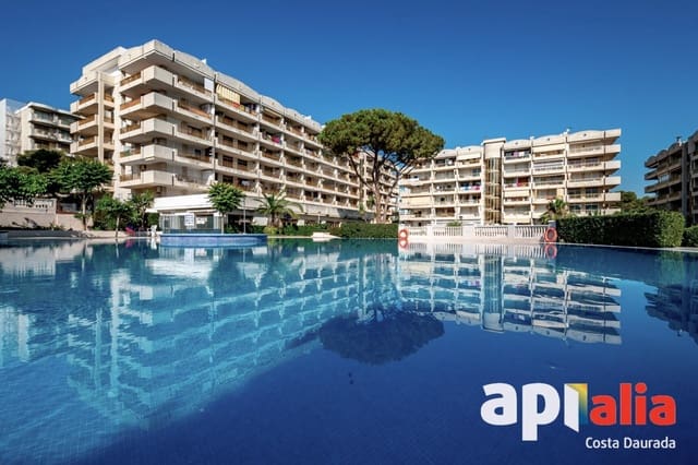 Piso de 2 habitaciones en Salou en venta con piscina - 169.000 € (Ref: 9989924)