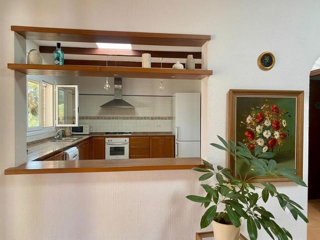 4 quarto Quinta/Casa Rural para venda em Cala Morell, Ciutadella de Menorca - 670 000 € (Ref: 10013435)