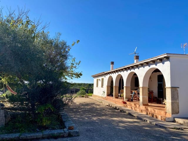 4 quarto Quinta/Casa Rural para venda em Cala Morell, Ciutadella de Menorca - 670 000 € (Ref: 10013435)