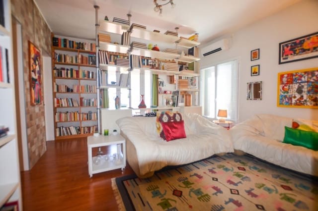 3 bedroom Villa for sale in Punta Grossa, Es Mercadal - € 499,000 (Ref: 10017597)