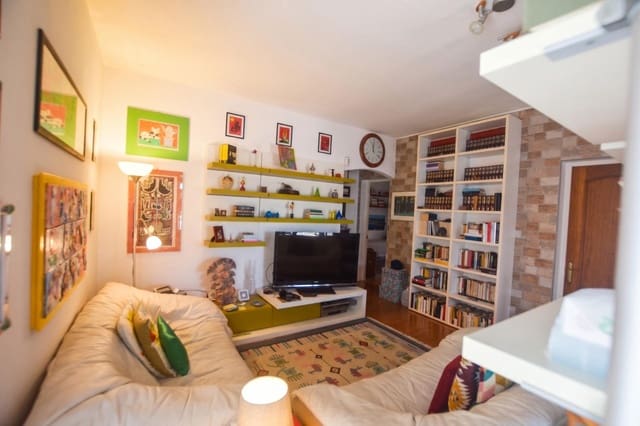 3 bedroom Villa for sale in Punta Grossa, Es Mercadal - € 499,000 (Ref: 10017597)