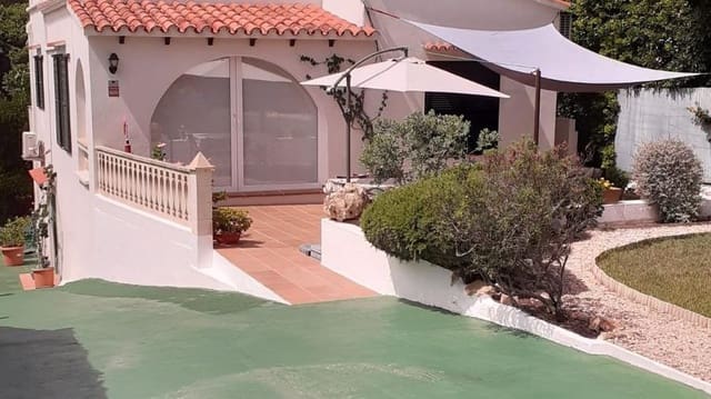 3 sypialnia Willa na sprzedaż w Punta Grossa, Es Mercadal z garażem - 499 000 € (Ref: 10017597)