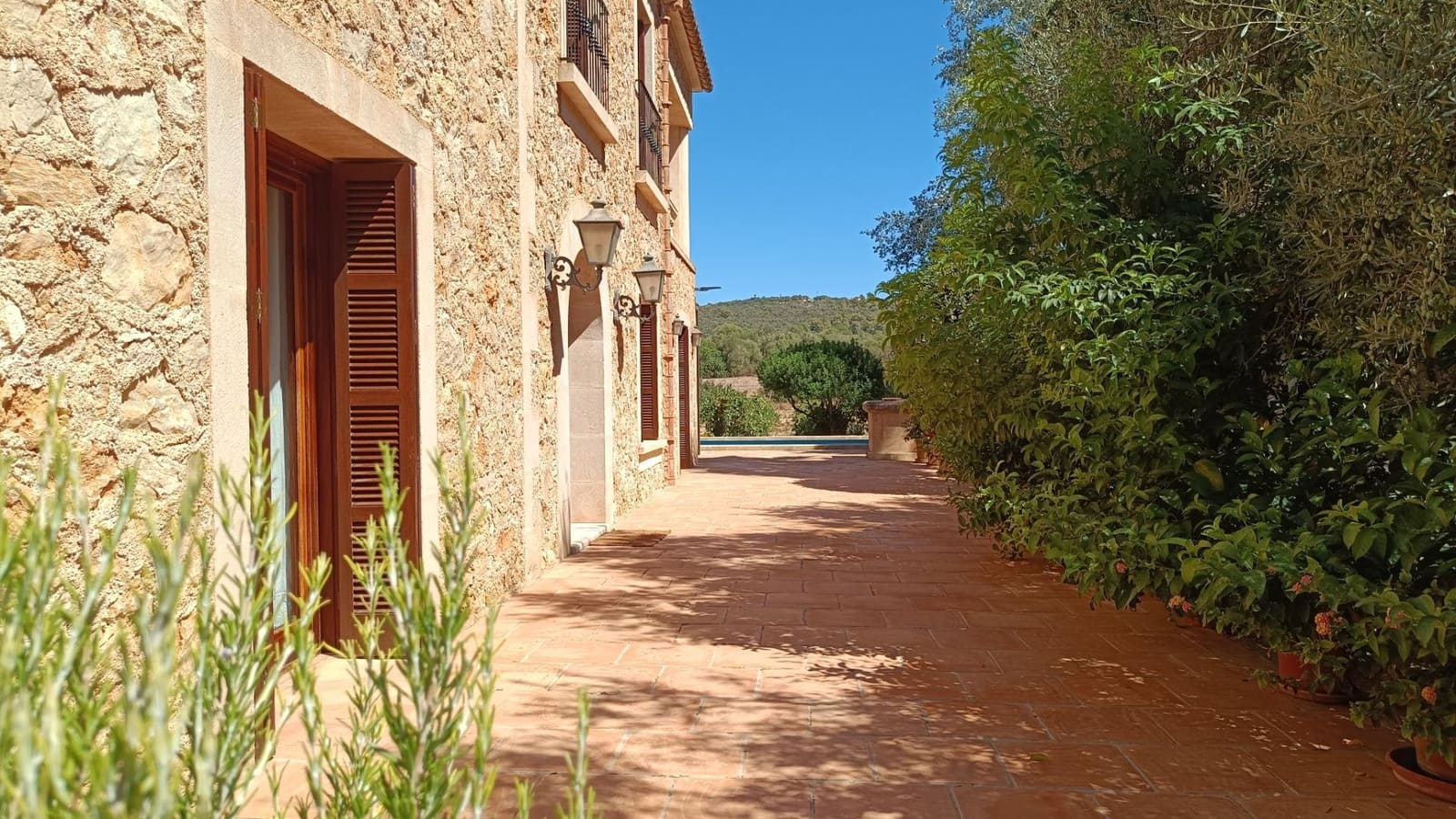 4 sovrum Finca/Hus på landet till salu i Manacor med pool garage - 1 490 000 € (Ref: 10043129)