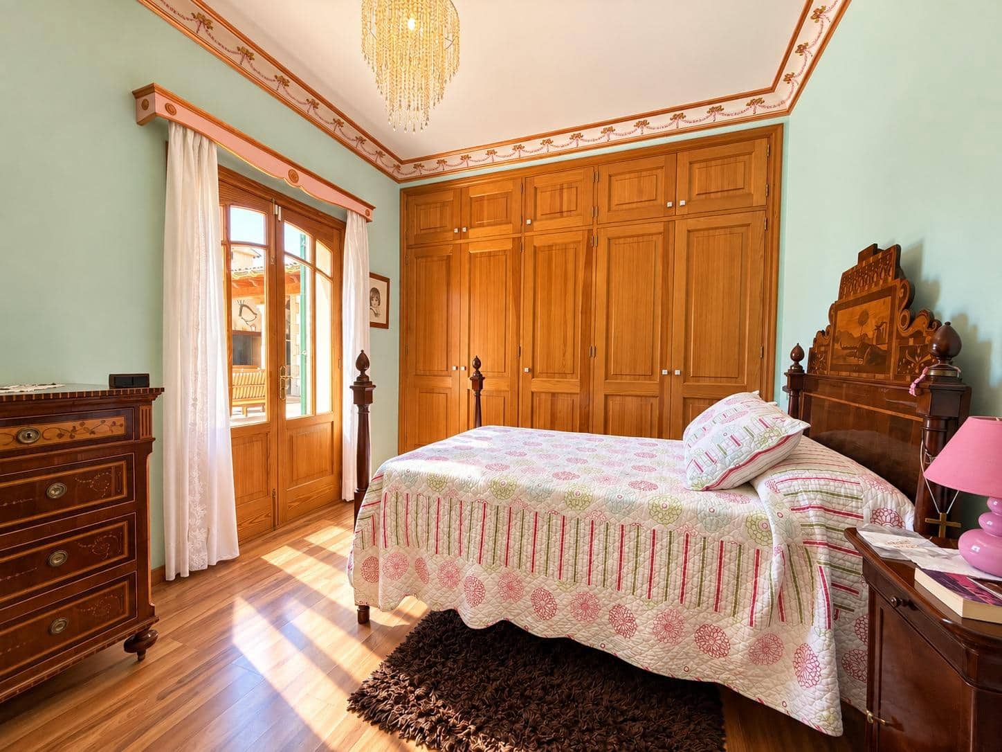 4 Zimmer Villa zu verkaufen in Es Capdella mit Pool Garage - 2.100.000 € (Ref: 10078477)