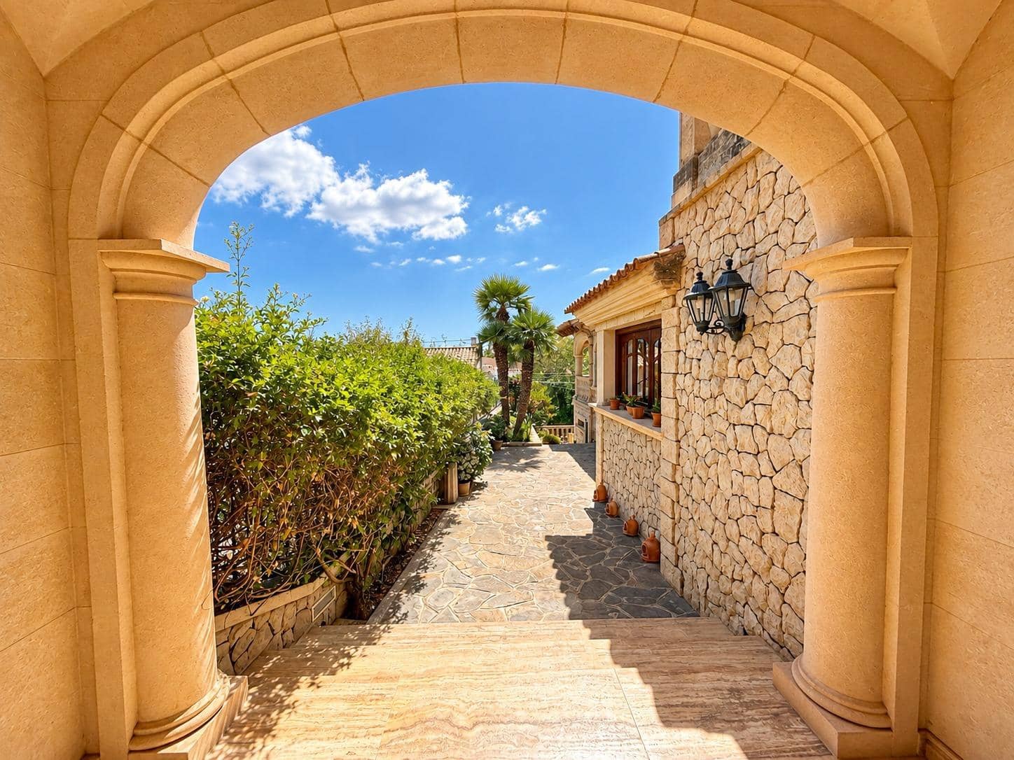 4 Zimmer Villa zu verkaufen in Es Capdella mit Pool Garage - 2.100.000 € (Ref: 10078477)